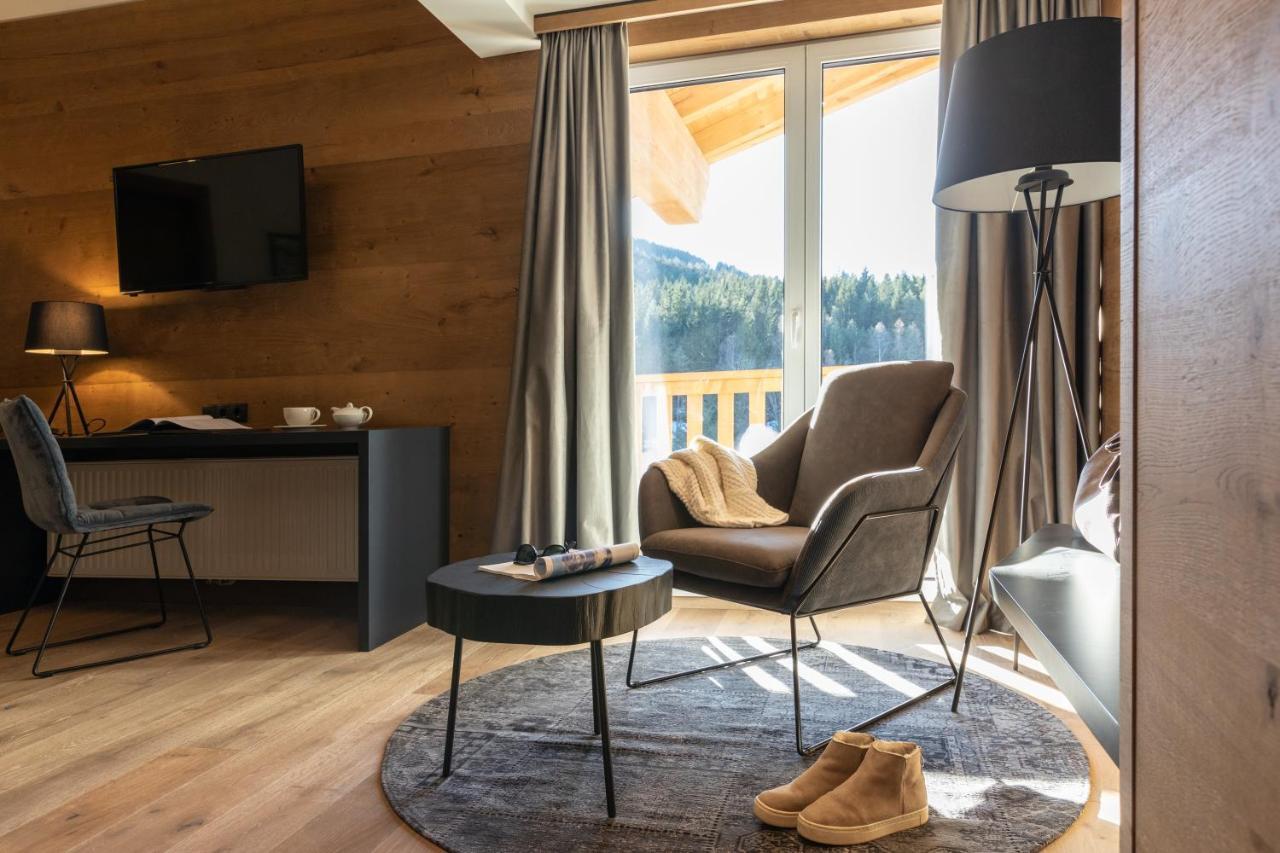 Hotel Seespitz Superior - Adults Only ゼーフェルト・イン・チロル エクステリア 写真